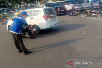 Pengendara motor tewas akibat kecelakaan tunggal di Patung Kuda Jakpus