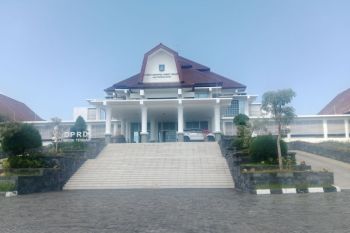 DPRD Lombok Tengah memberi catatan Ranperda pertanggungjawaban APBD 2025