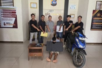 Polres Agam tangkap pelaku pencurian rumah kosong dengan berbagai barang bukti