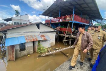 Pemkot Pontianak siapkan perbaikan rumah roboh di Gang Alpokat