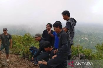 Di bawah kaki karst, aroma sakral iringi langkah menuju warisan dunia