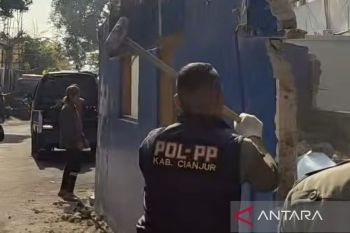 Cianjur: 117 pemilik bangunan liar dapat uang tali kerahiman