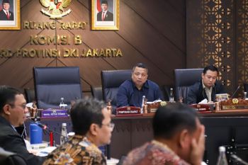Komisi B DPRD DKI minta Pasar Jaya kelola sampah mandiri berbasis teknologi