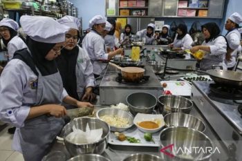 Pemkot Jaksel dorong pencari kerja ikut pelatihan PPKD untuk keterampilan