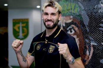 Persebaya Surabaya perkenalkan gelandang Diogo Ramalho