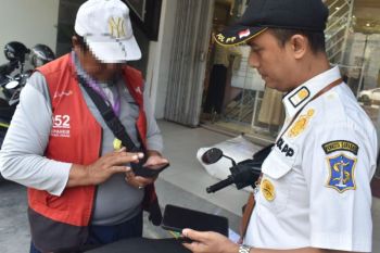 Surabaya percepat penerapan parkir digital, tim gabungan buka pendaftaran