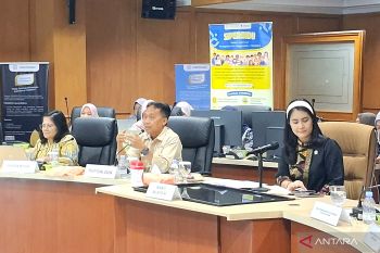 Kemendukbangga ungkap tren usia menikah semakin matang