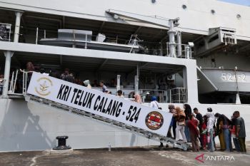 Open ship KRI Teluk Calang-524