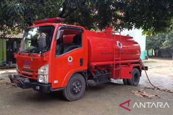 Cimahi siagakan lima mobil tangki sebagai mitigasi kekeringan air