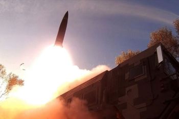 Iran klaim hantam Pusat Komando AS di Timteng dengan 10 rudal balistik