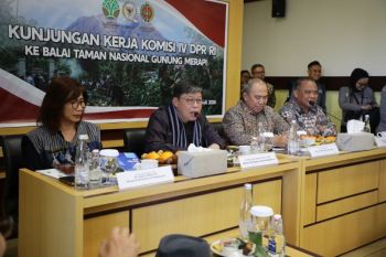 DPR: Penindakan aktivitas ilegal di TNGM harus disertai solusi ekonomi masyarakat