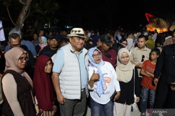 Warga Gorontalo kenang almarhum Rachmat Gobel sebagai pahlawan