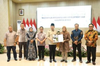 Penandatanganan IAD Jember perkuat perhutanan sosial atasi kemiskinan