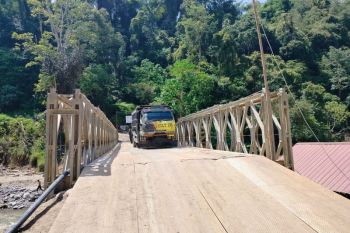 Agam alokasikan Rp34,69 miliar perbaiki 20 jembatan rusak dampak bencana hidrometeorologi