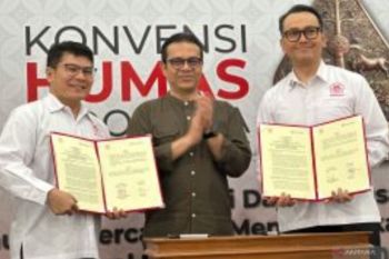 ANTARA dan Perhumas Teken MoU Untuk Perkuat Ekosistem Komunikasi