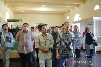 Menteri Kebudayaan jelajahi Benteng Rotterdam di Makassar
