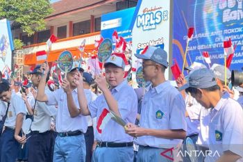 Indonesia launches student orientation focused on safety