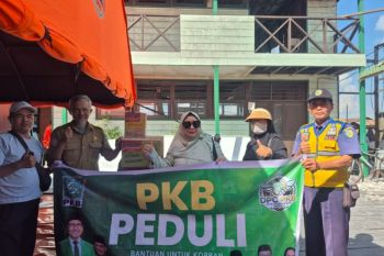 PKB salurkan bantuan bagi korban kebakaran di Palangka Raya