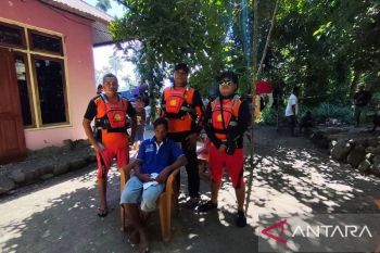 Tim SAR pastikan nelayan hilang di Tanjung Nusaniwe ditemukan selamat