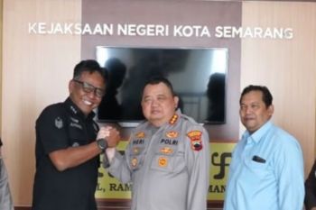 Kapolrestabes bersilaturahmi ke Kodim dan Kejari Kota Semarang