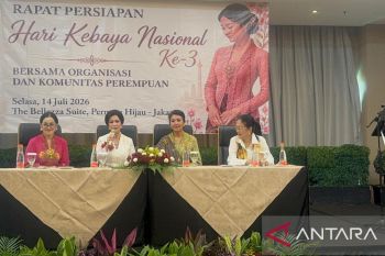 Perempuan diajak melestarikan kebaya sebagai warisan budaya