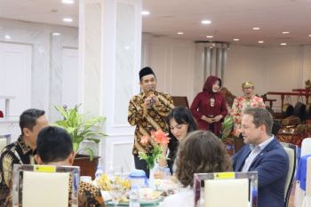Gala dinner ACQUIN: Rektor UIN Walisongo tegaskan akreditasi bukan sekadar lencana birokrasi