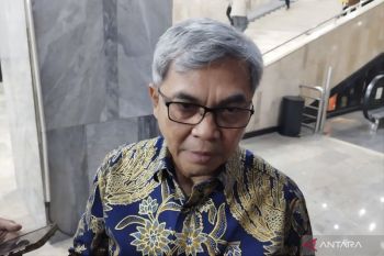 KPK menilai terlalu dini ambil alih kasus eks Jampidsus