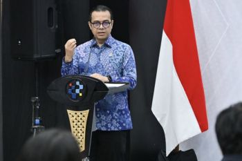 Nezar sebut keberhasilan kebijakan ditentukan kualitas komunikasi