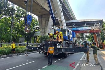DKI kemarin, kegiatan lintas agama hingga solusi terkait JPO Tendean