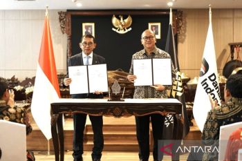 Kemenbud-Danantara teken MoU perkuat ekosistem kebudayaan