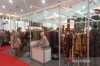 Akademisi nilai digitalisasi pengelolaan bisnis kebutuhan utama pelaku UMKM