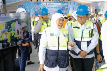 Gubernur Khofifah pastikan Jatim siap wujudkan "green and smart port"