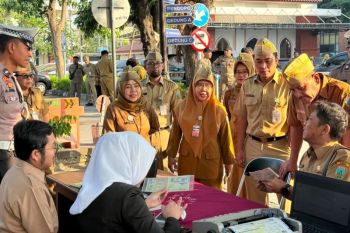 Pemkab Kudus mendukung gerakan disiplin pajak dengan periksa STNK ASN