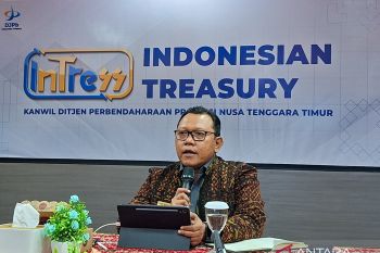 DJPb menyalurkan tunjangan Rp1,37 triliun untuk 63.079 orang guru di NTT
