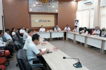 Pemkab Kapuas kaji pemanfaatan aset pemprov untuk pembangunan jalan baru