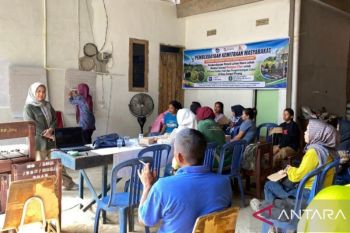 Tim PKM Universitas IBA Palembang kembangkan kompos-char di rawa lebak
