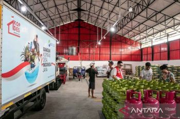 Rangkuman ekonomi: KDKMP, Kertajati, KCIC, hingga B50