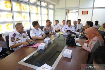 Pemkot Palembang benahi sistem transportasi umum mudah diakses