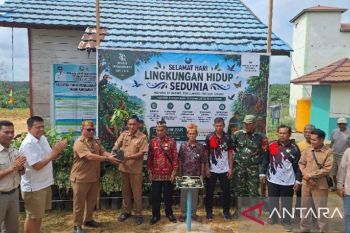 Tanam 500 pohon, PT Tapian Nadenggan perkuat pelestarian lingkungan dan pemberdayaan masyarakat