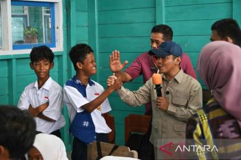 Wamendikdasmen semangati anak-anak Suku Bajo saat ikut MPLS Ramah
