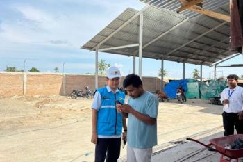 PLN UP3 Padang Hadirkan Solusi Energi Lebih Efisien melalui Program Dediselisasi, Pelanggan Beralih dari Solar ke Listrik