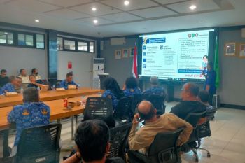 Satpol-PP Singkawang perkuat layanan Damkar melalui standar pelayanan