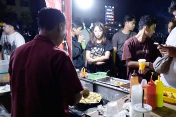 Sorak penonton Indonesia di Piala Dunia putar ekonomi triliunan rupiah