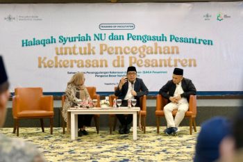 Minister unveils seven-step strategy for violence-free schools
