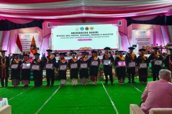 Pemkot Kediri dorong lulusan kampus siap hadapi persaingan global