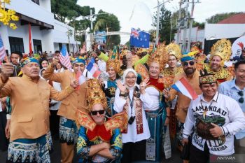 Puluhan wisatawan asing ambil bagian gelaran Banyuwangi Ethno Carnival