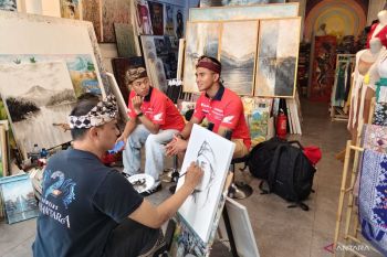 Veda Ega dan Mario Aji isi ulang energi di Bali saat jeda paruh musim