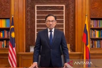 Anwar Ibrahim perkenalkan avatar dirinya versi AI
