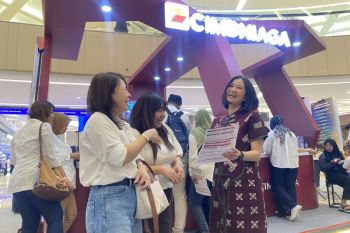 CIMB Niaga hadirkan promo liburan ke luar negeri lewat Cathay Travel Fair 2026