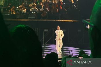 Afgan sapa penggemar lewat konser "Retrospektif"